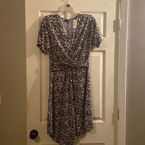 Apt 9 Floral Dress - size medium